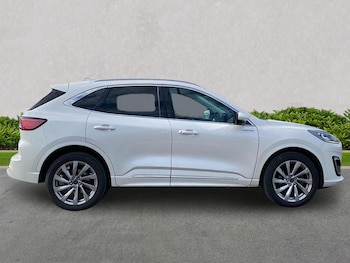Used Ford Kuga 2023 for sale - 79013080: Photo