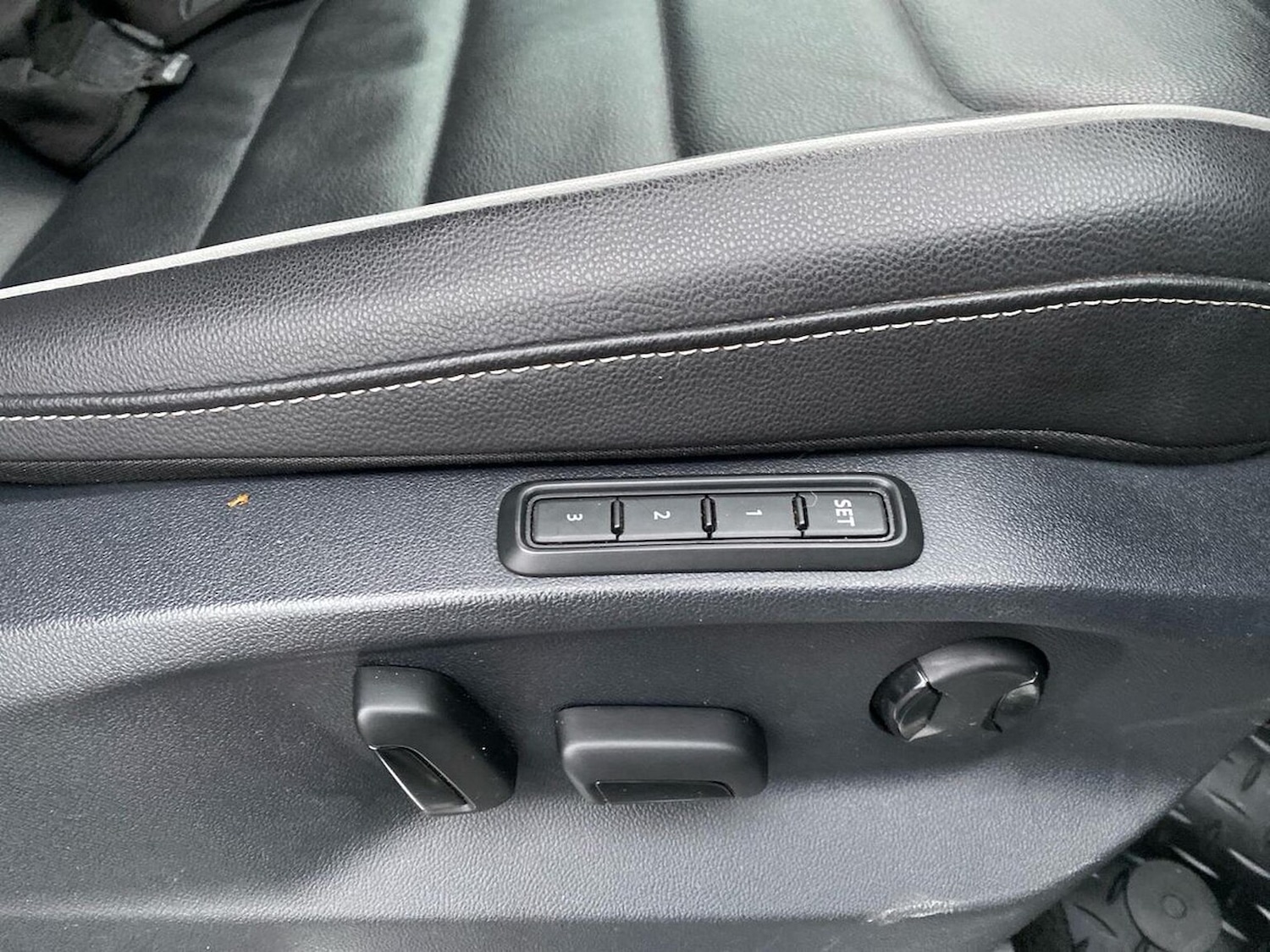 Used Volkswagen Tiguan 2024 for sale - 77796995: Photo 30