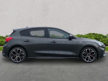 Used Ford Focus 2020 for sale - 79537752: Photo