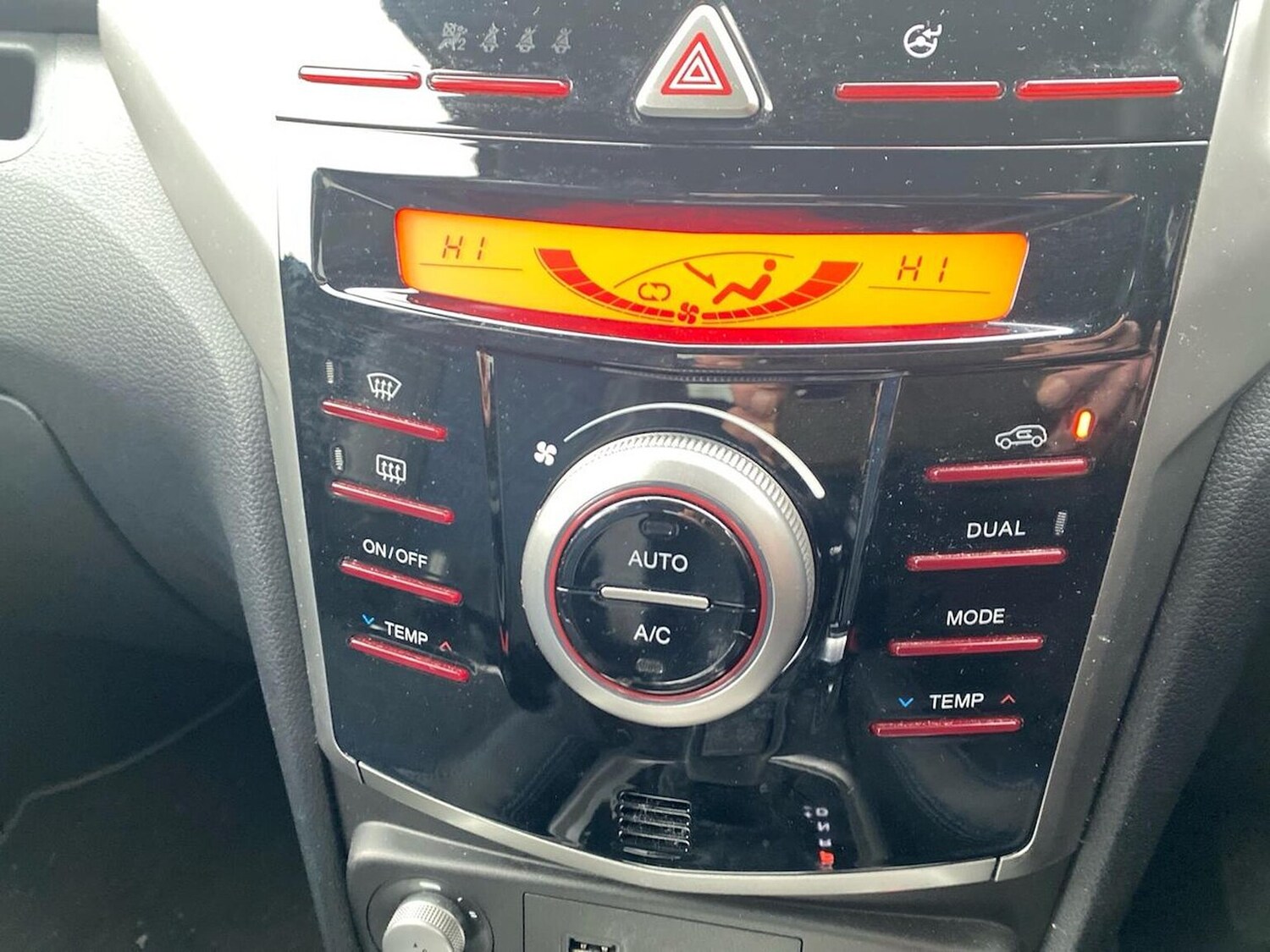 Used Ssangyong Tivoli 2019 for sale - 77489600: Photo 12