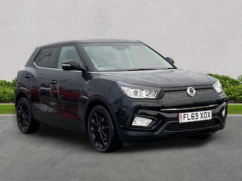 Used Ssangyong Tivoli 2019 for sale - 77489600: Photo
