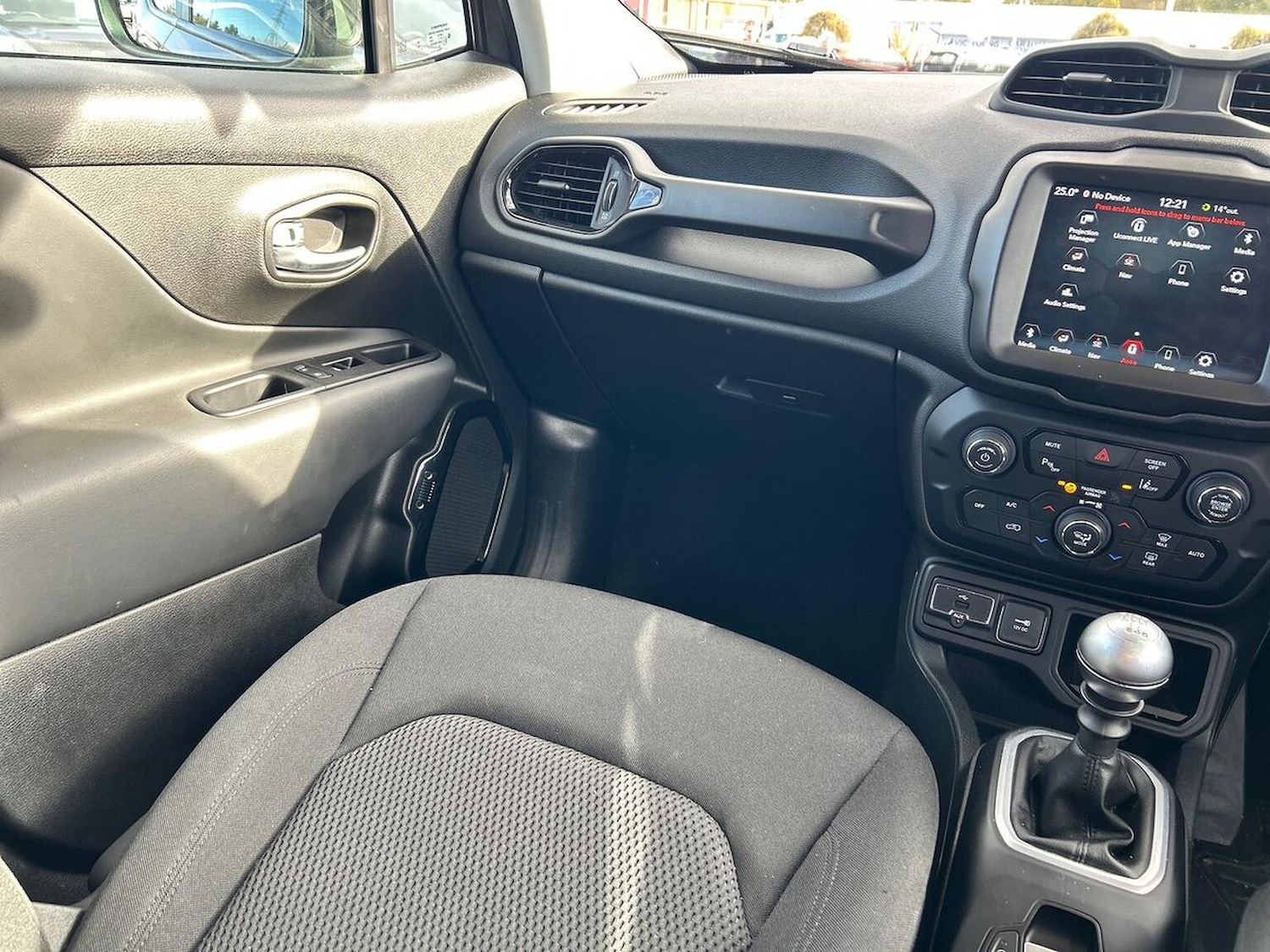 Used Jeep Renegade 2020 for sale - 76403459: Photo 13