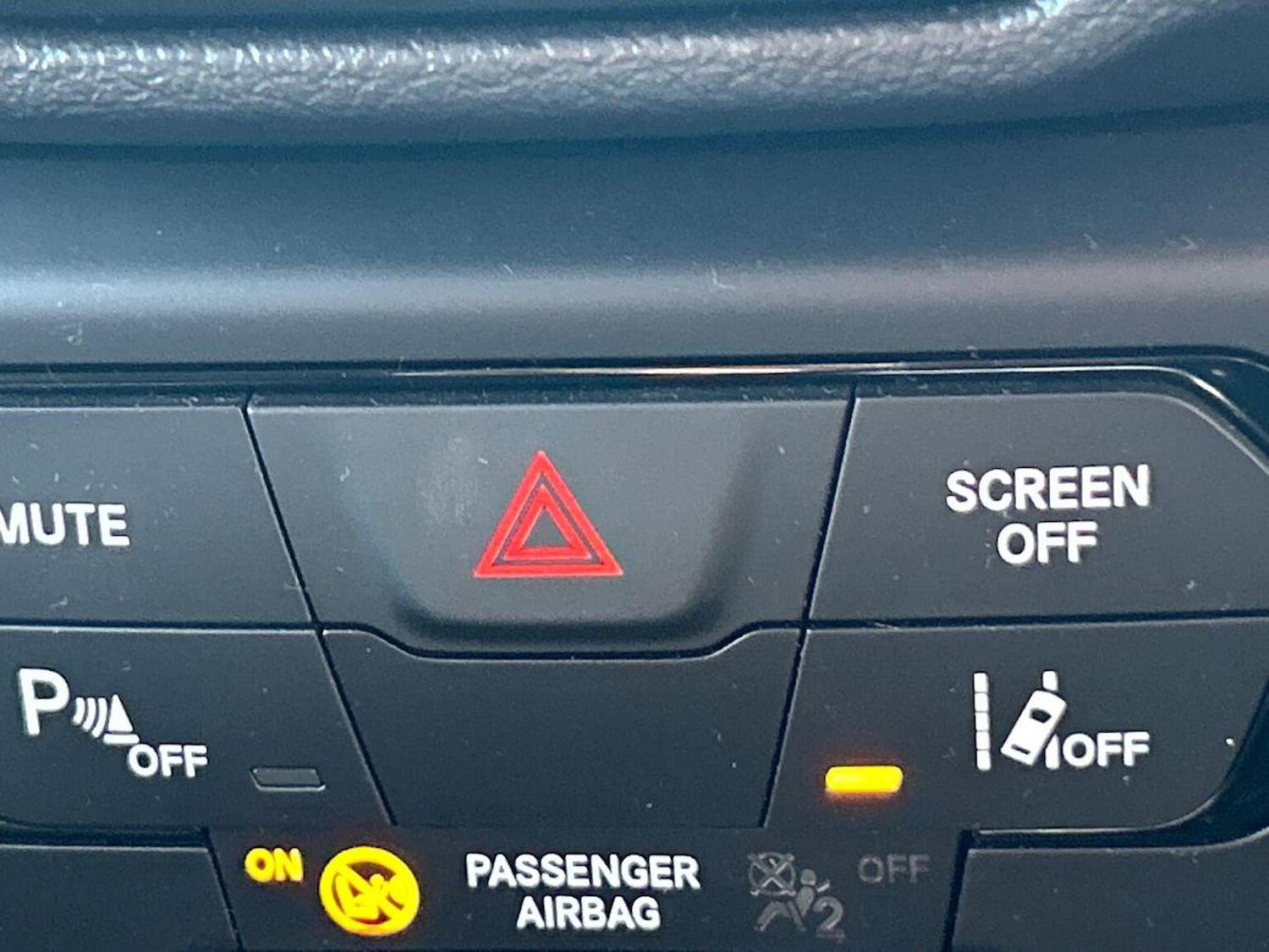 Used Jeep Renegade 2020 for sale - 76403459: Photo 22