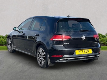 Used Volkswagen Golf 2018 for sale - 75908174: Photo