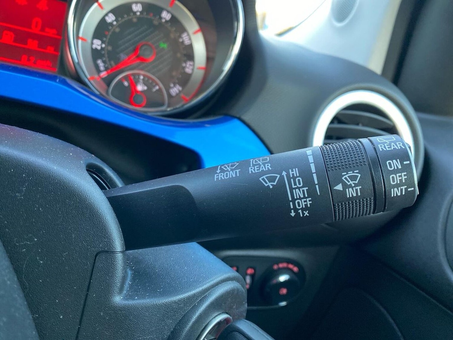 Used Vauxhall ADAM 2016 for sale - 76650244: Photo 29