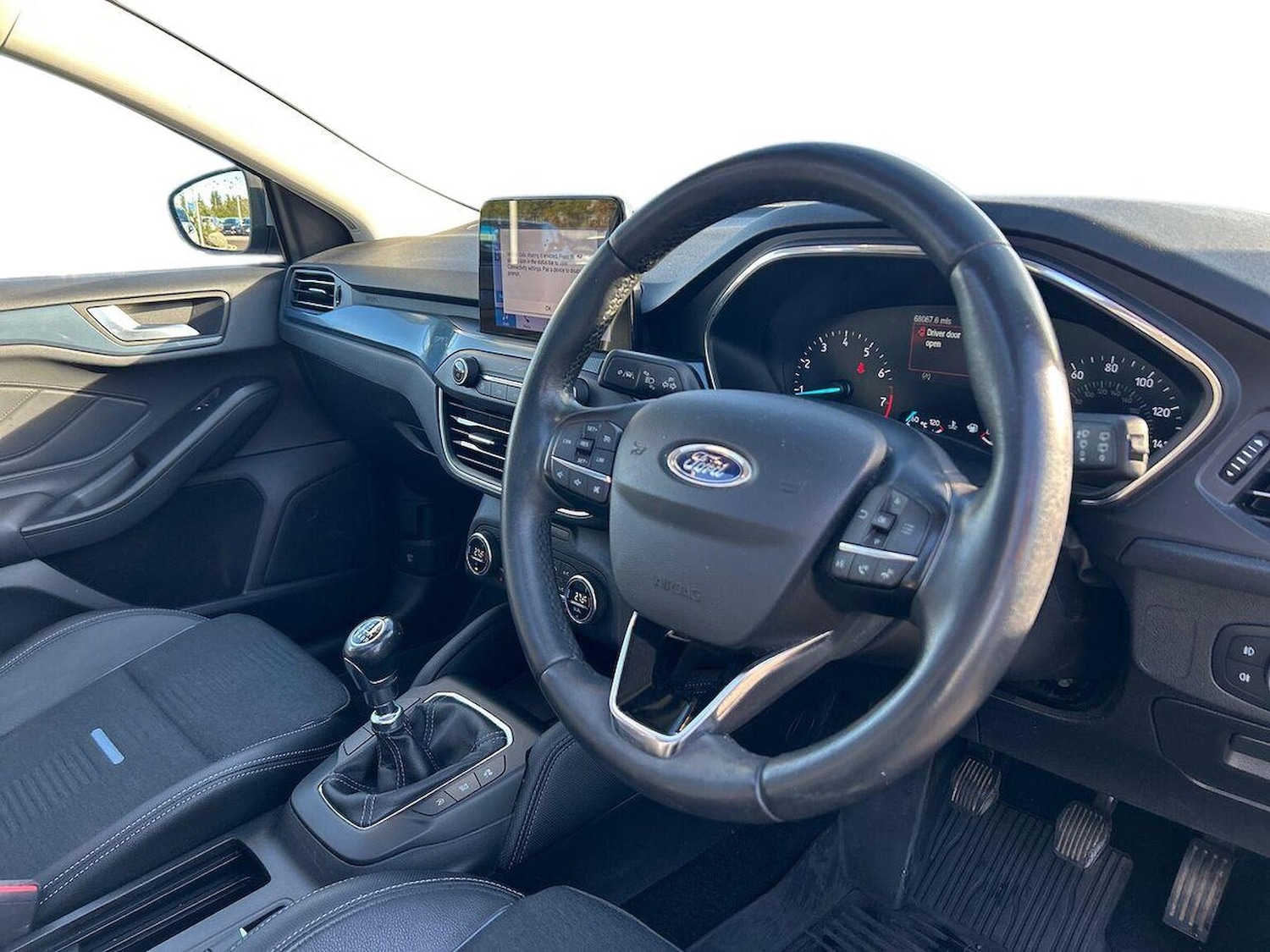 Used Ford Focus 2020 for sale - 76402433: Photo 15