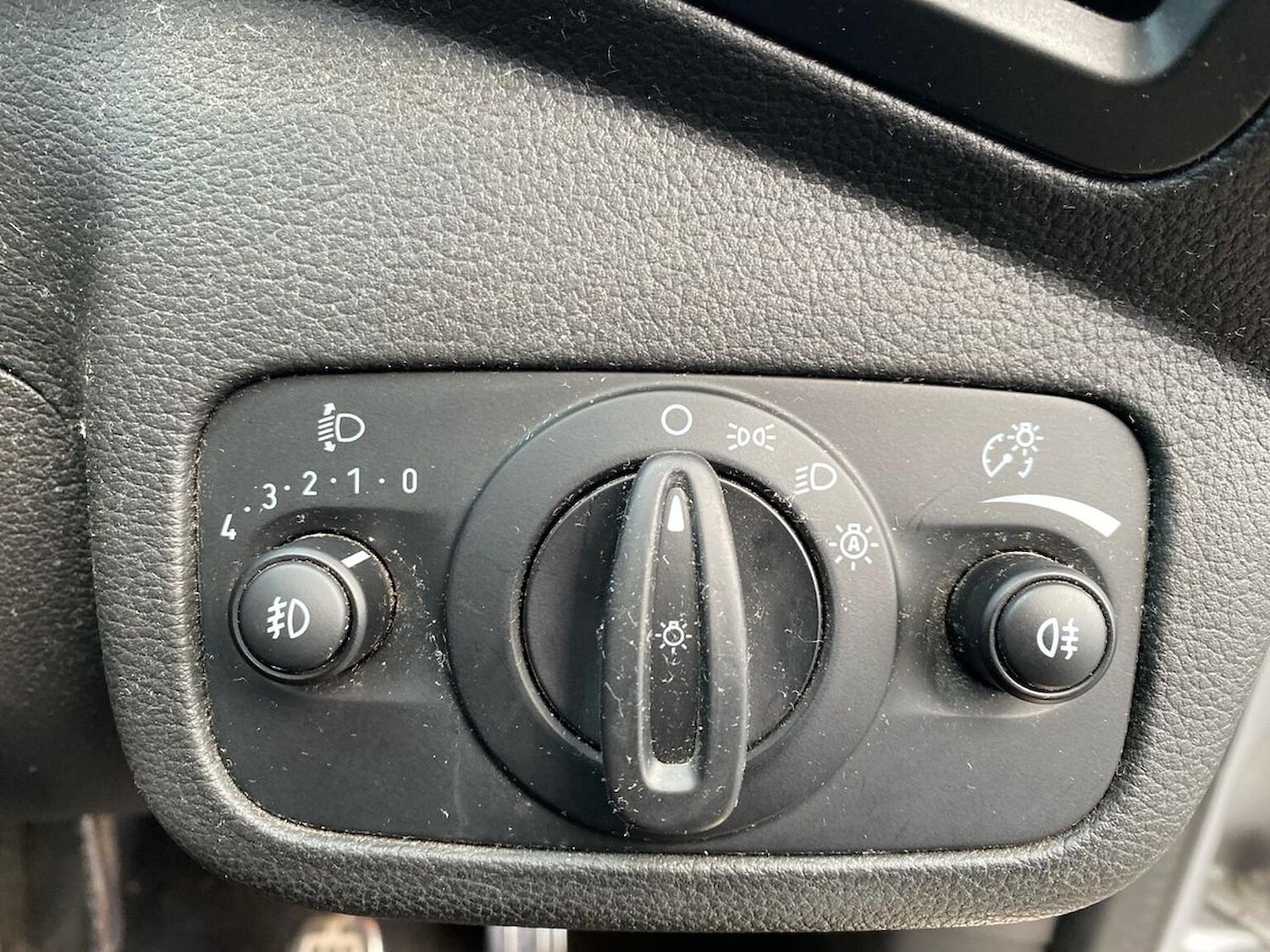 Used Ford Kuga 2018 for sale - 77932916: Photo 22