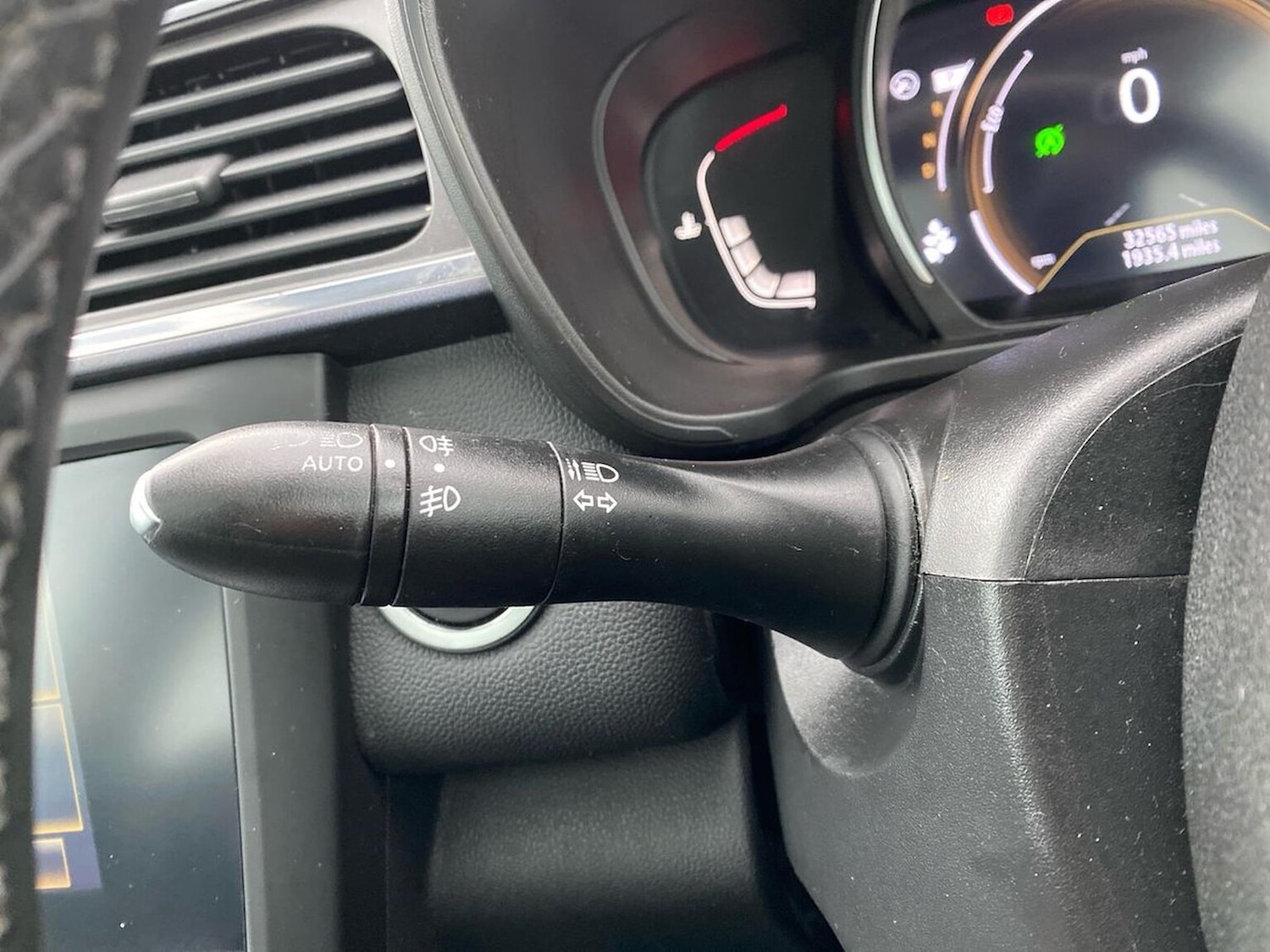 Used Renault Kadjar 2020 for sale - 76536627: Photo 28