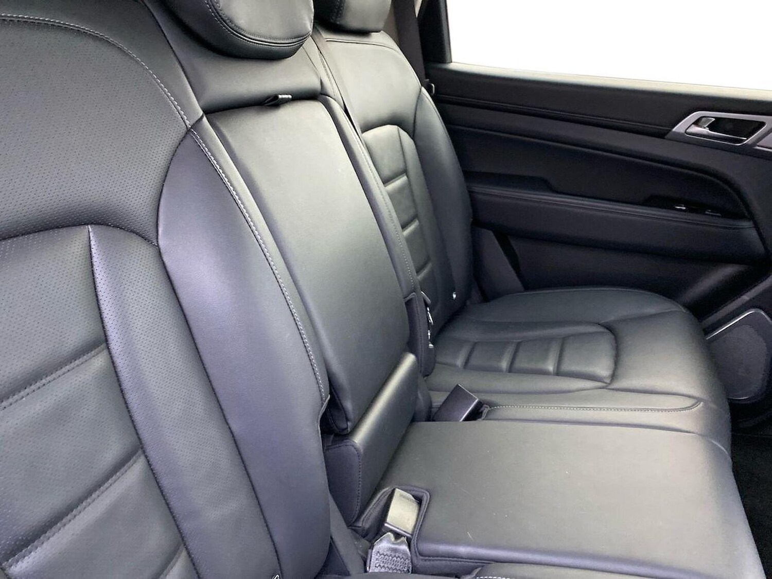 Used Ssangyong Rexton 2022 for sale - 76627980: Photo 16