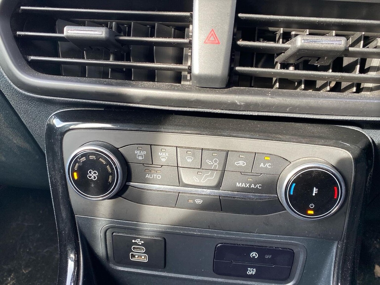 Used Ford Ecosport 2022 for sale - 76363380: Photo 12