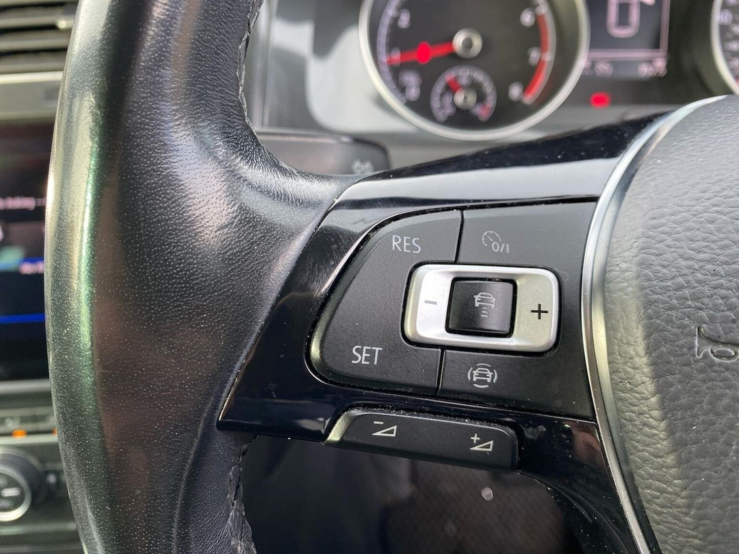 Used Volkswagen Golf 2020 for sale - 76412528: Photo 26