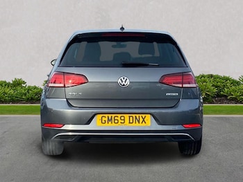 Used Volkswagen Golf 2020 for sale - 76412528: Photo