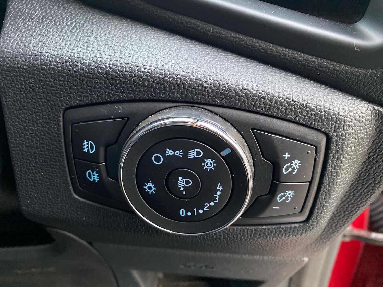 Used Ford Ecosport 2018 for sale - 76363379: Photo 22