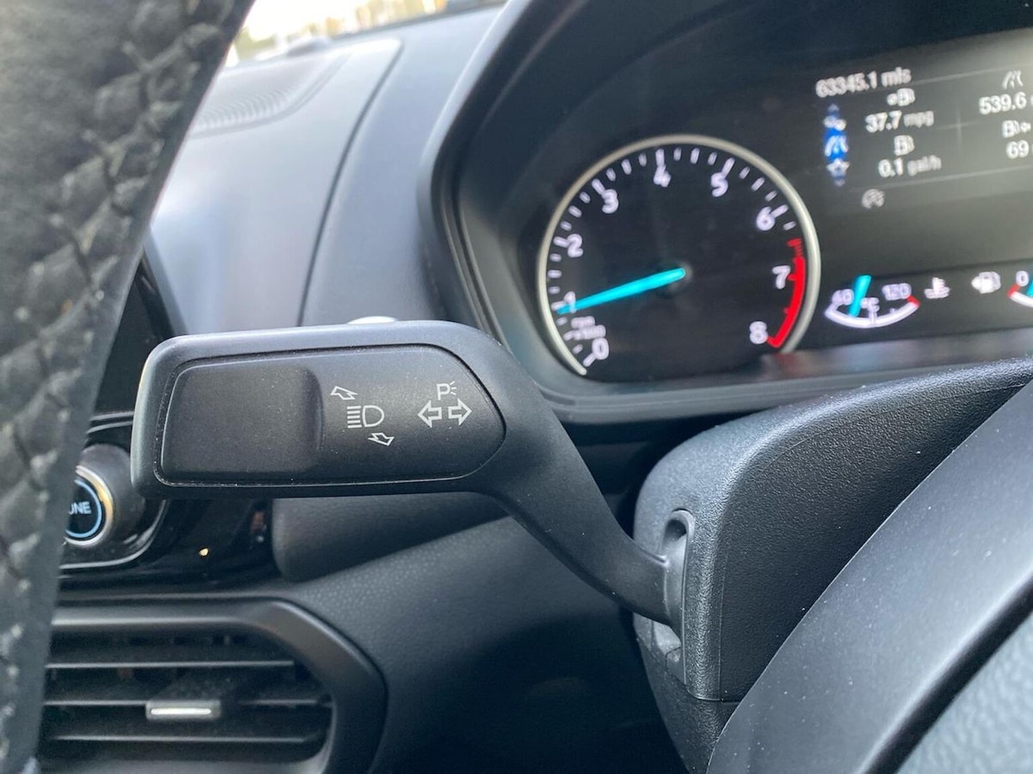 Used Ford Ecosport 2018 for sale - 76363379: Photo 28