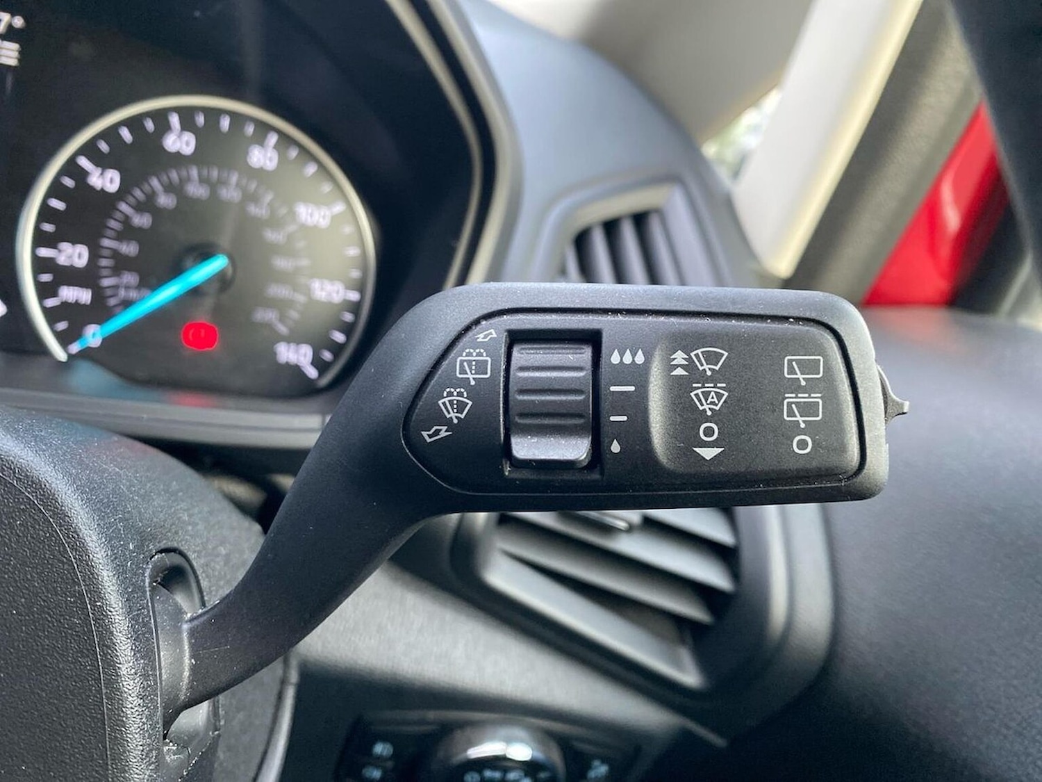 Used Ford Ecosport 2018 for sale - 76363379: Photo 29