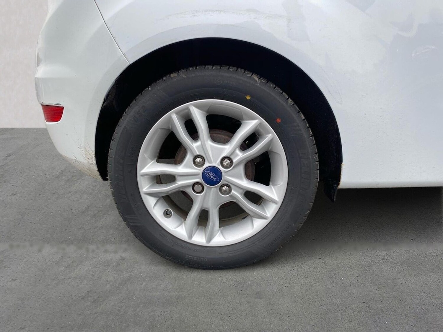 Used Ford Fiesta 2017 for sale - 76541784: Photo 6