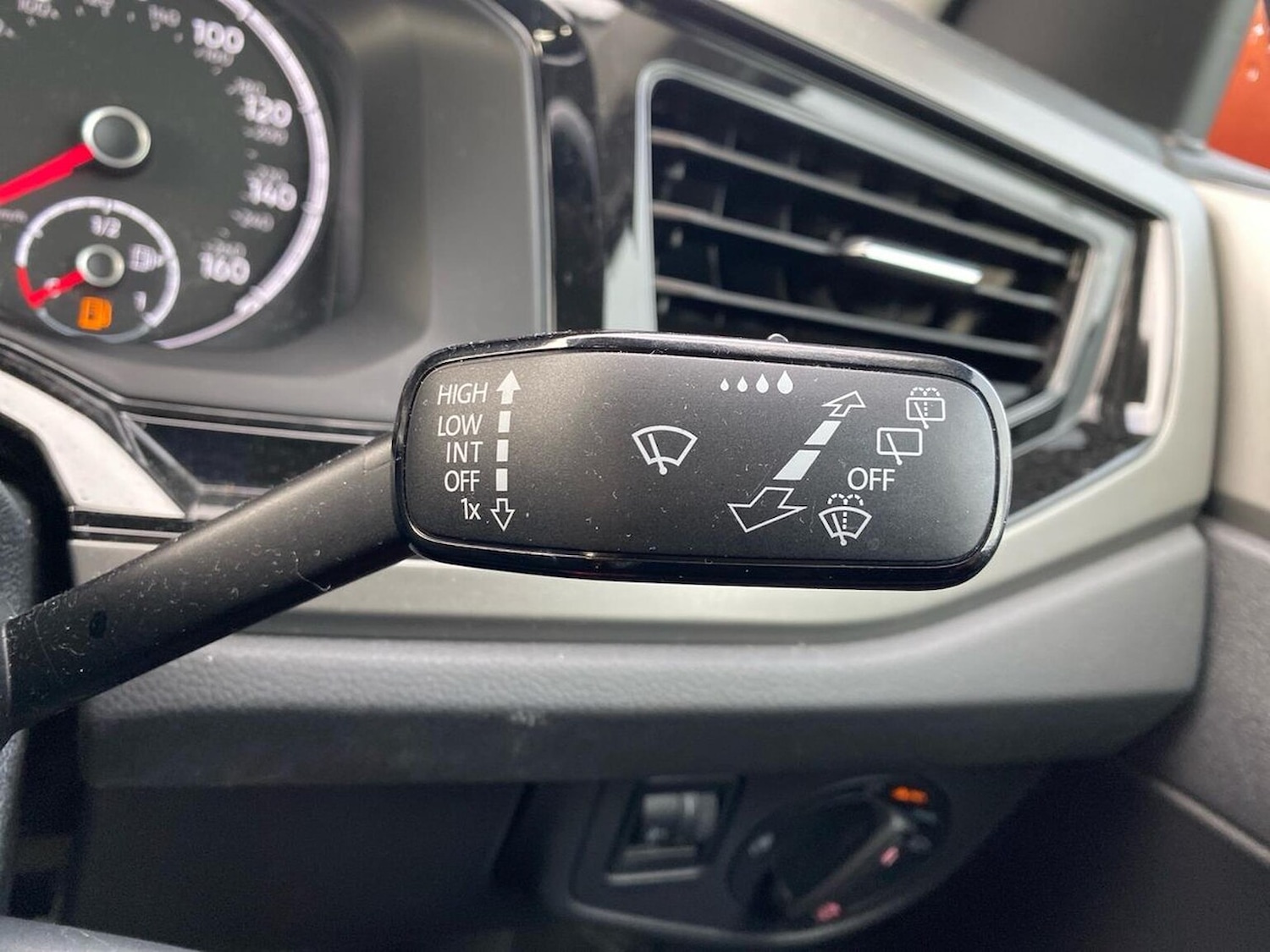 Used Volkswagen Polo 2020 for sale - 76353597: Photo 29