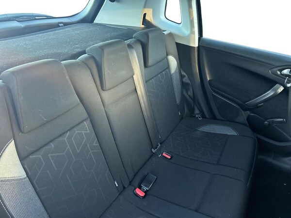 Used Peugeot 2008 2017 for sale - 76340565: Photo 16
