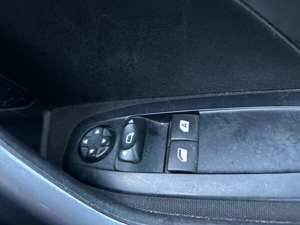 Used Peugeot 2008 2017 for sale - 76340565: Photo 21