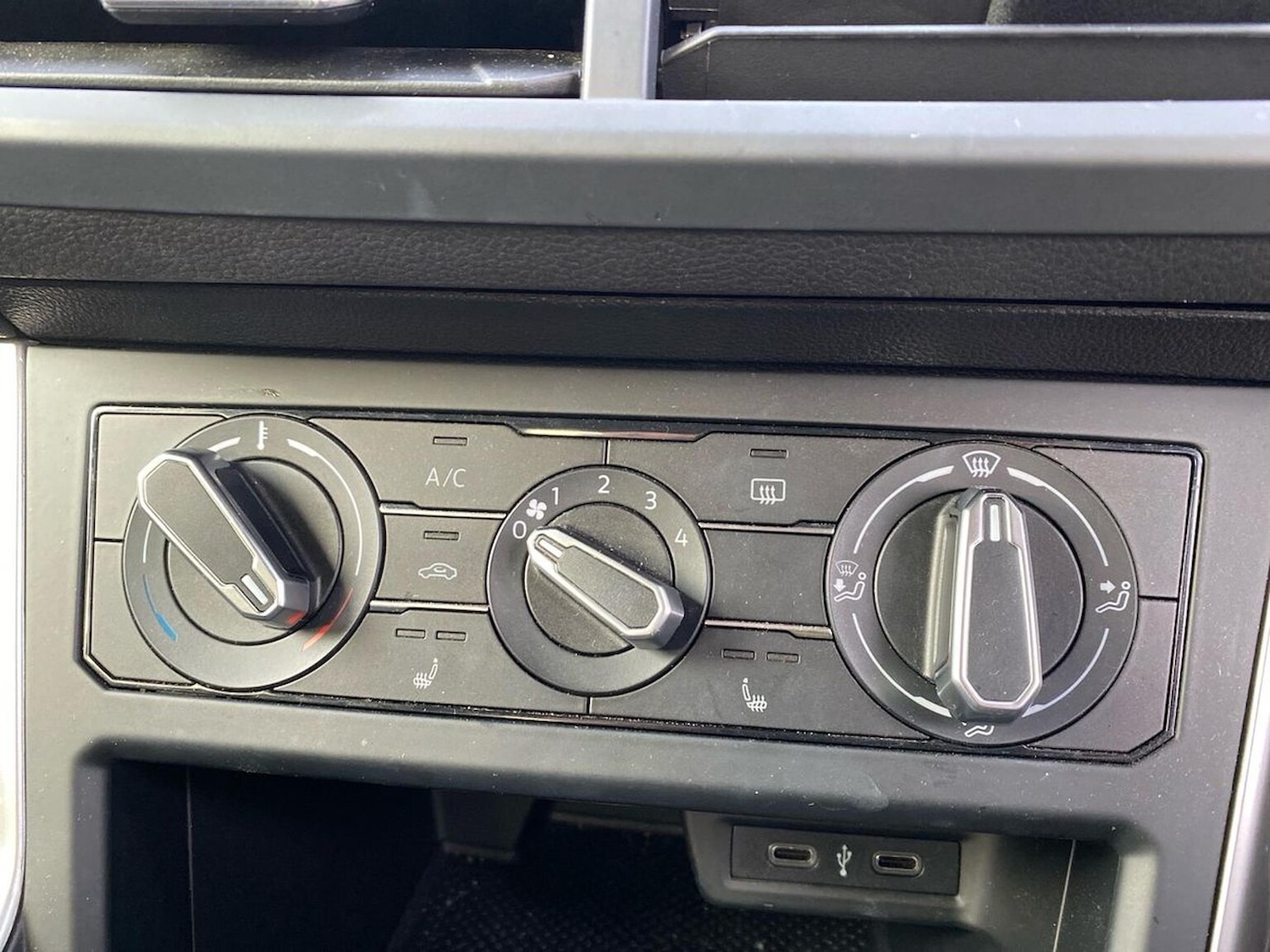 Used Volkswagen Polo 2023 for sale - 76426765: Photo 12