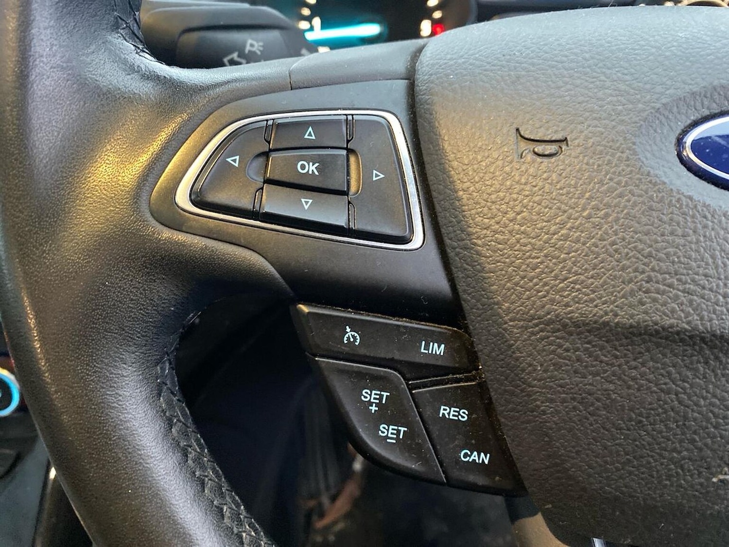 Used Ford Kuga 2016 for sale - 76762394: Photo 26