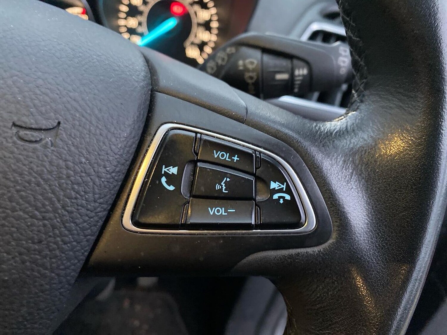 Used Ford Kuga 2016 for sale - 76762394: Photo 27