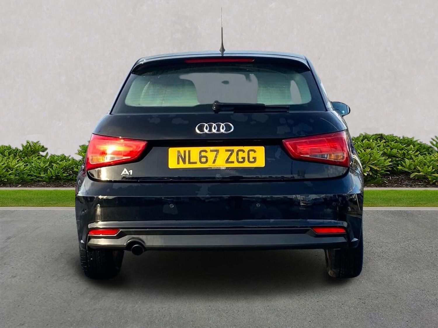 Used Audi A1 2017 for sale - 76877910: Photo 4