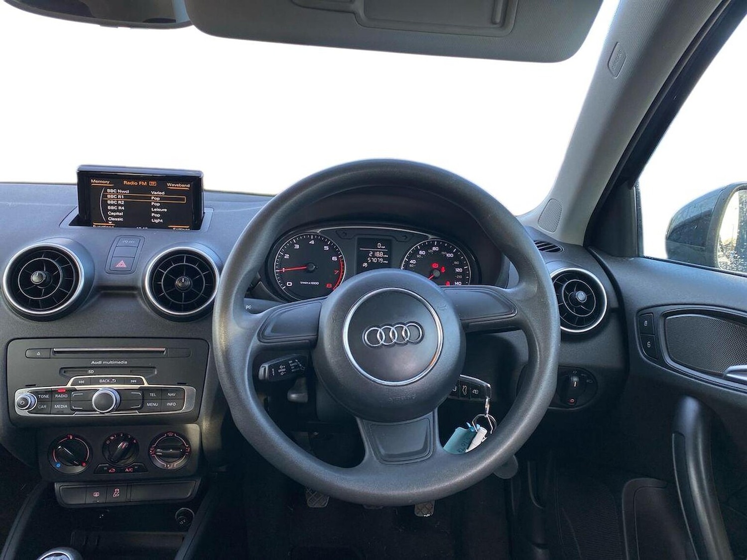 Used Audi A1 2017 for sale - 76877910: Photo 9