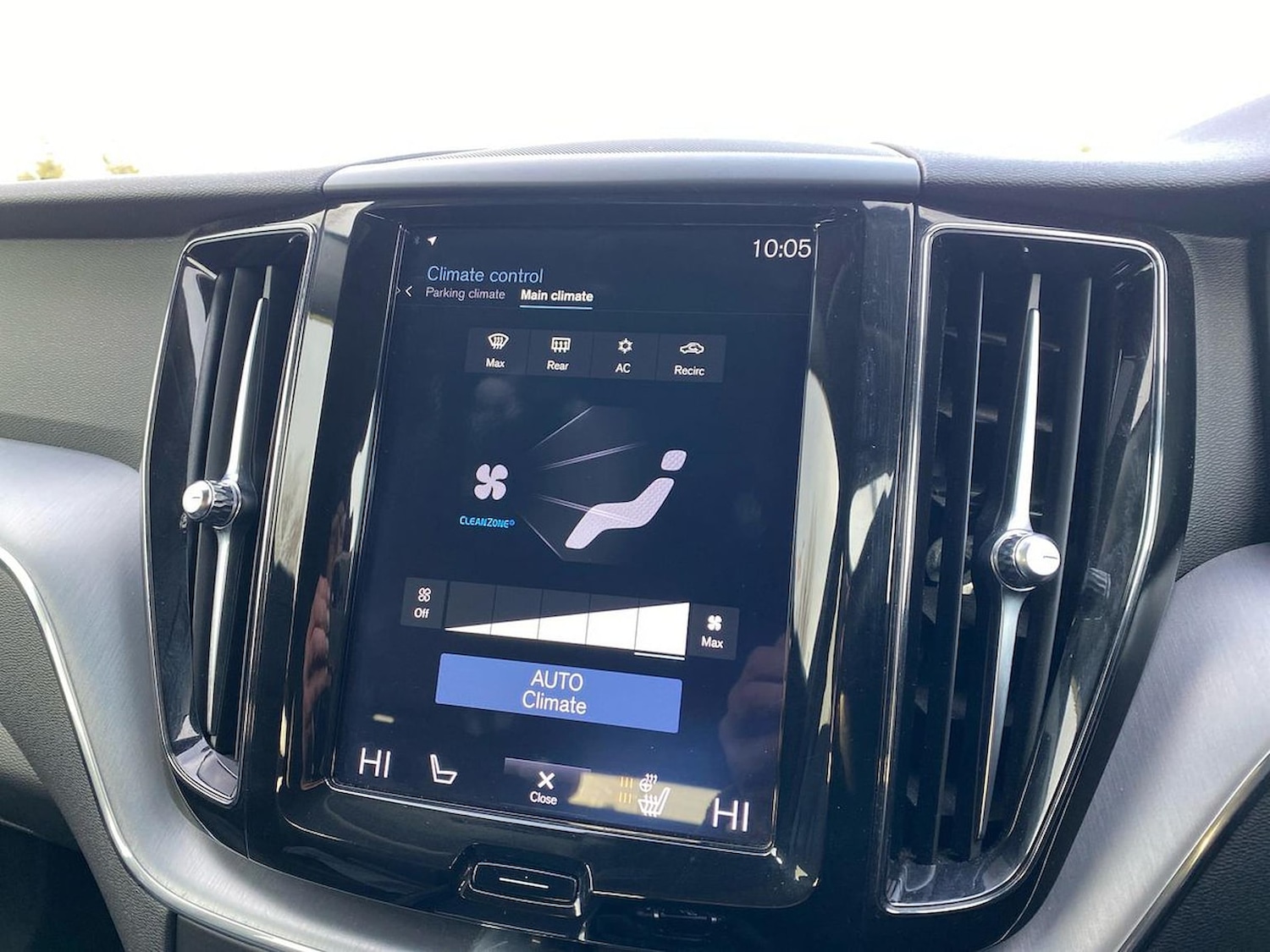 Used Volvo XC60 2019 for sale - 76748445: Photo 11