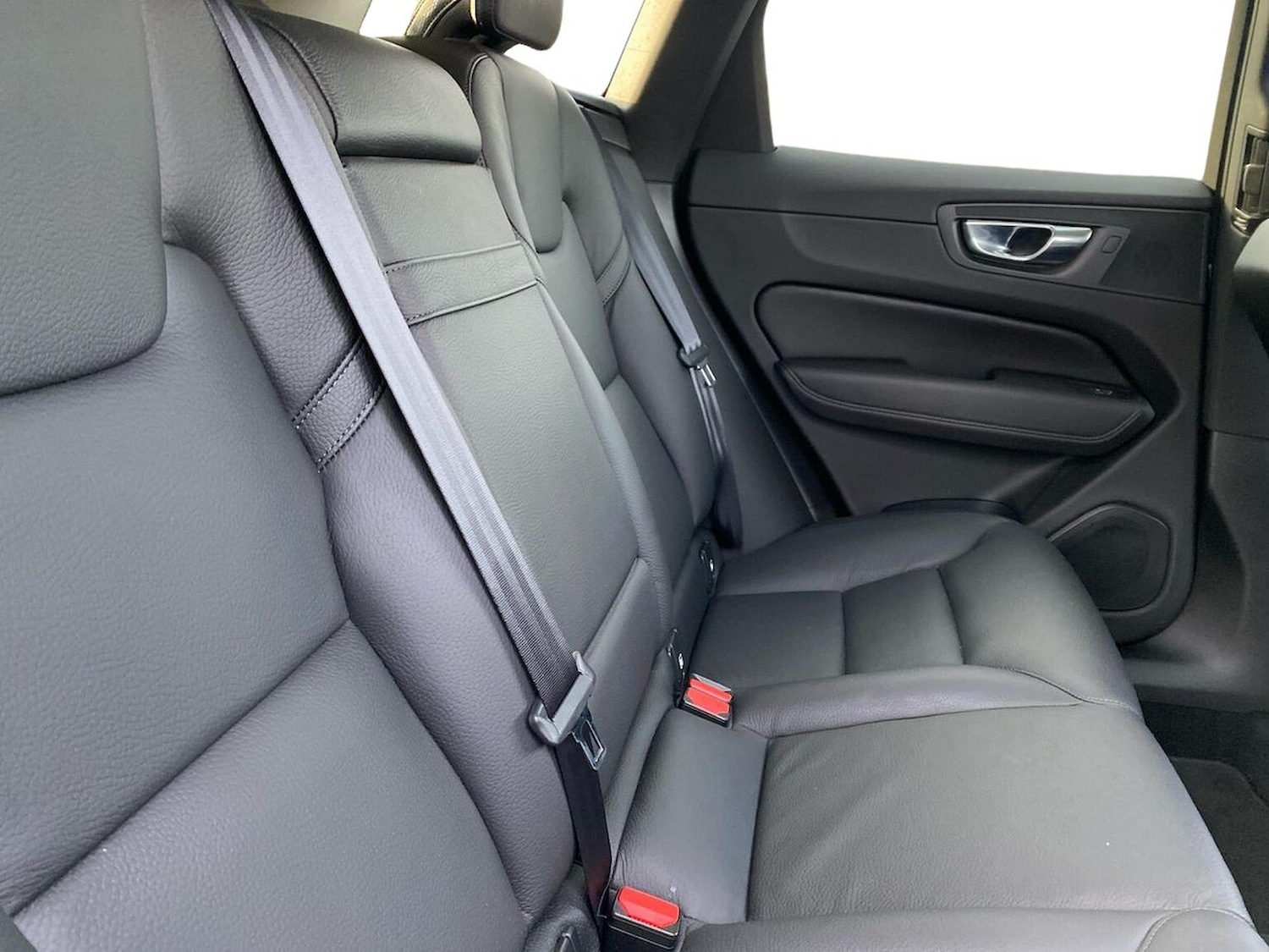 Used Volvo XC60 2019 for sale - 76748445: Photo 15