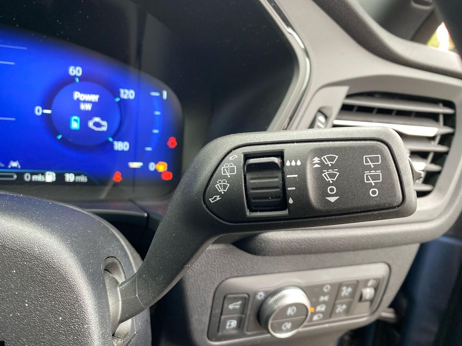 Used Ford Kuga 2023 for sale - 76369139: Photo 29