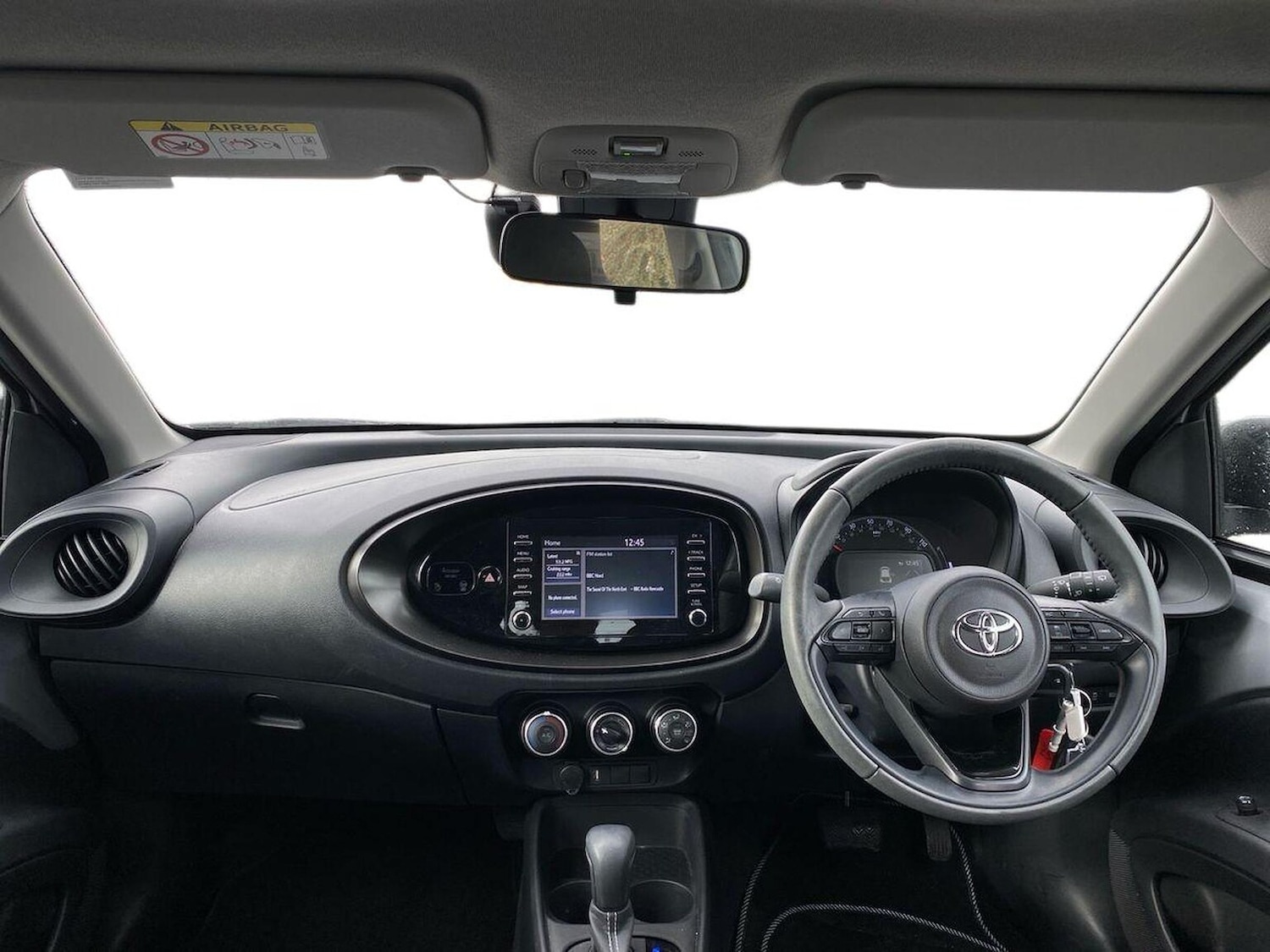 Used Toyota Aygo X 2023 for sale - 76331096: Photo 8