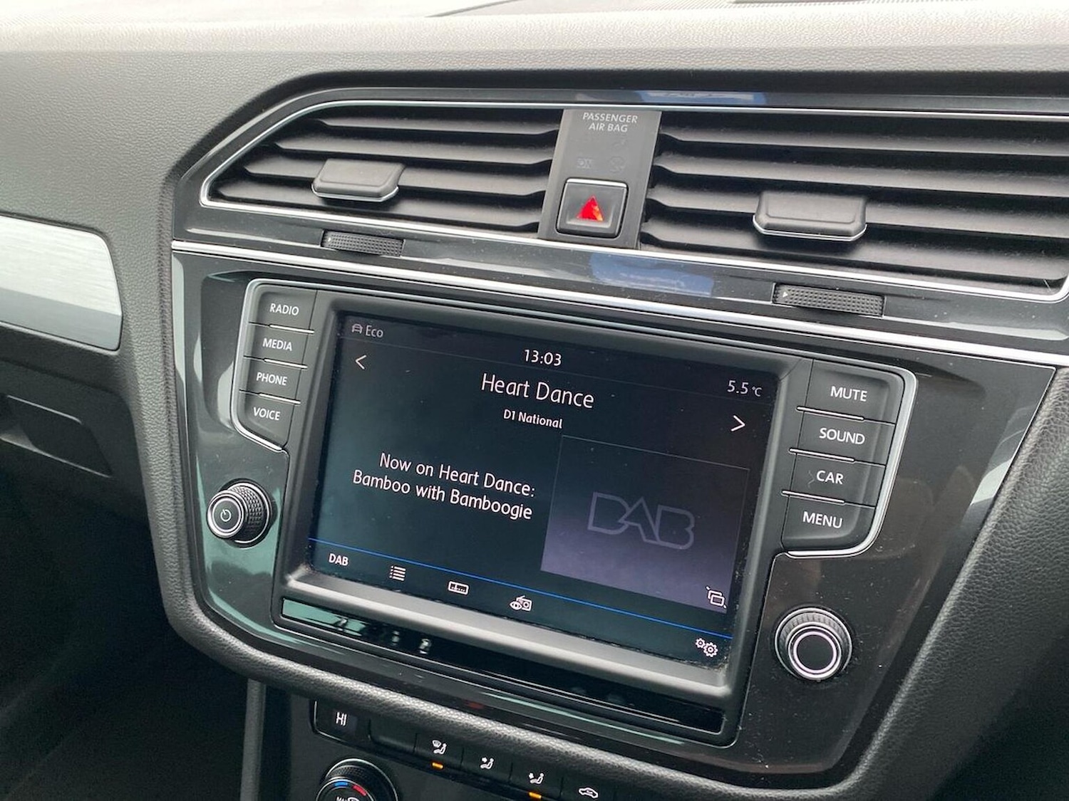 Used Volkswagen Tiguan 2017 for sale - 76736680: Photo 11