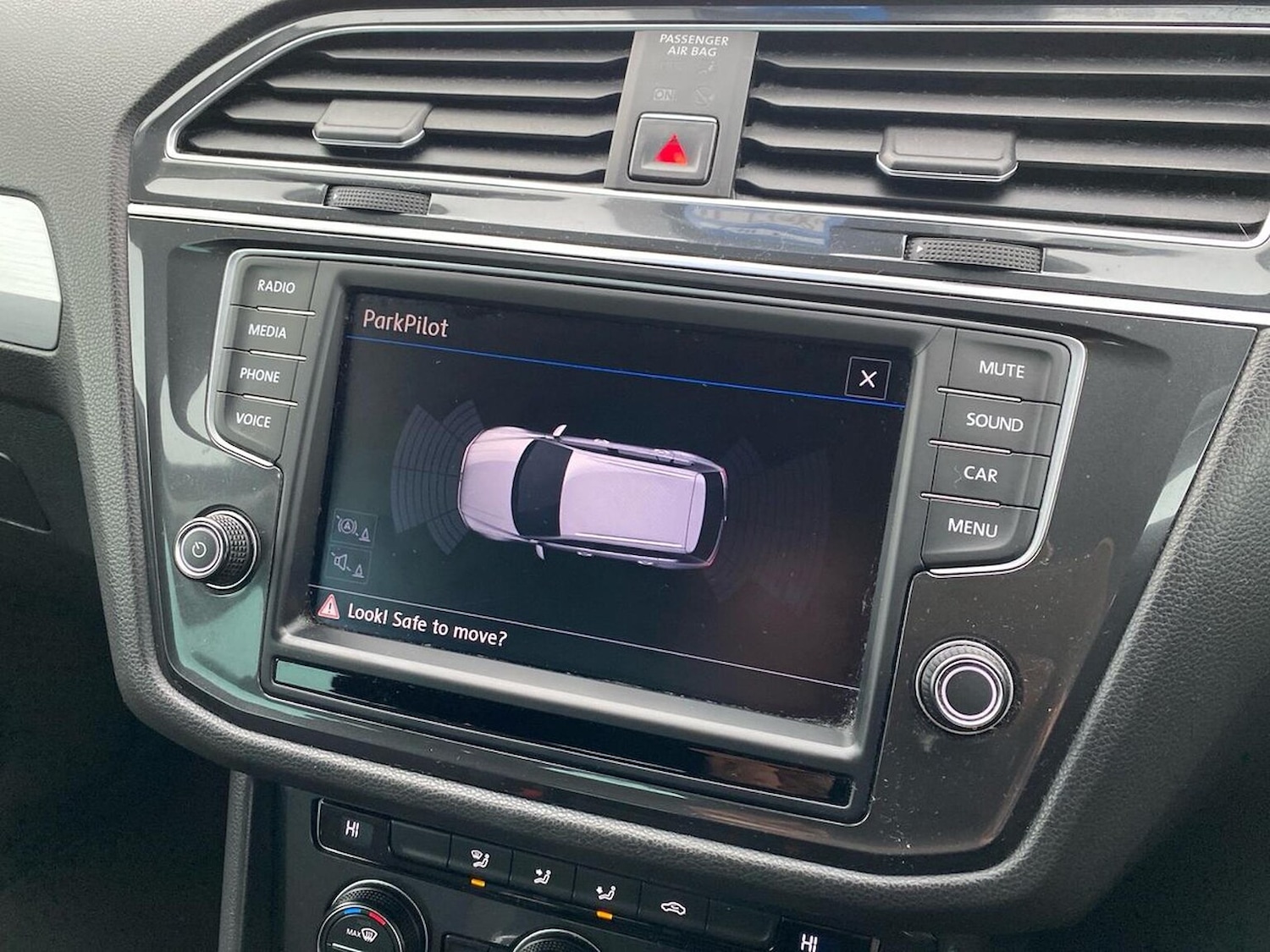 Used Volkswagen Tiguan 2017 for sale - 76736680: Photo 23