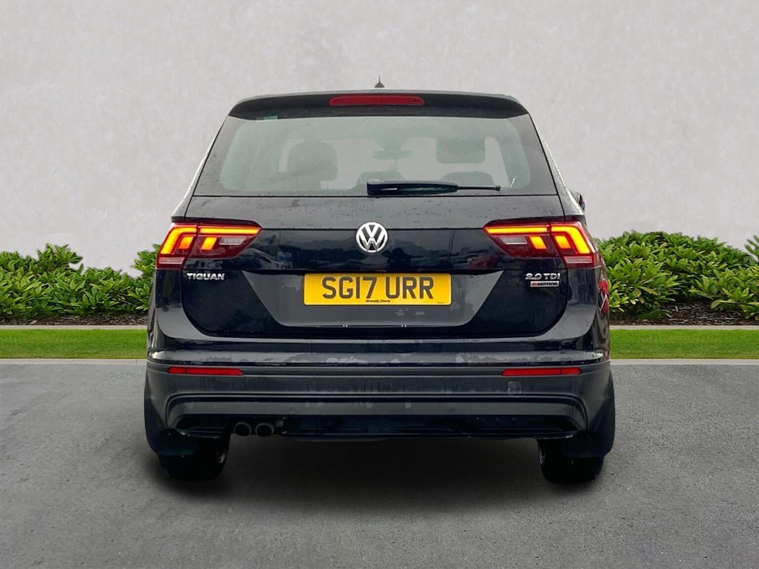 Used Volkswagen Tiguan 2017 for sale - 76736680: Photo 4