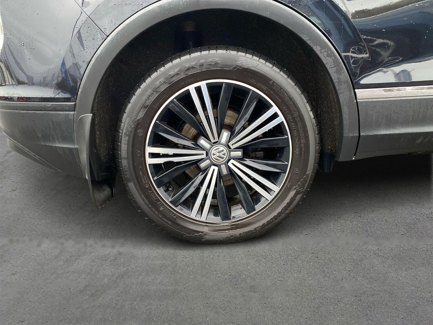 Used Volkswagen Tiguan 2017 for sale - 76736680: Photo 6