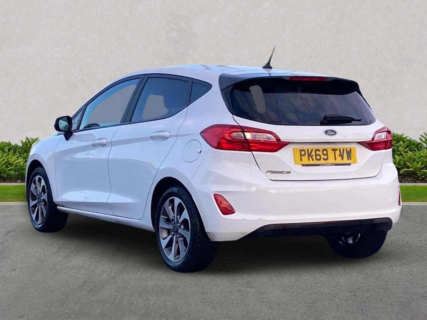 Used Ford Fiesta 2019 for sale - 76536636: Photo 2