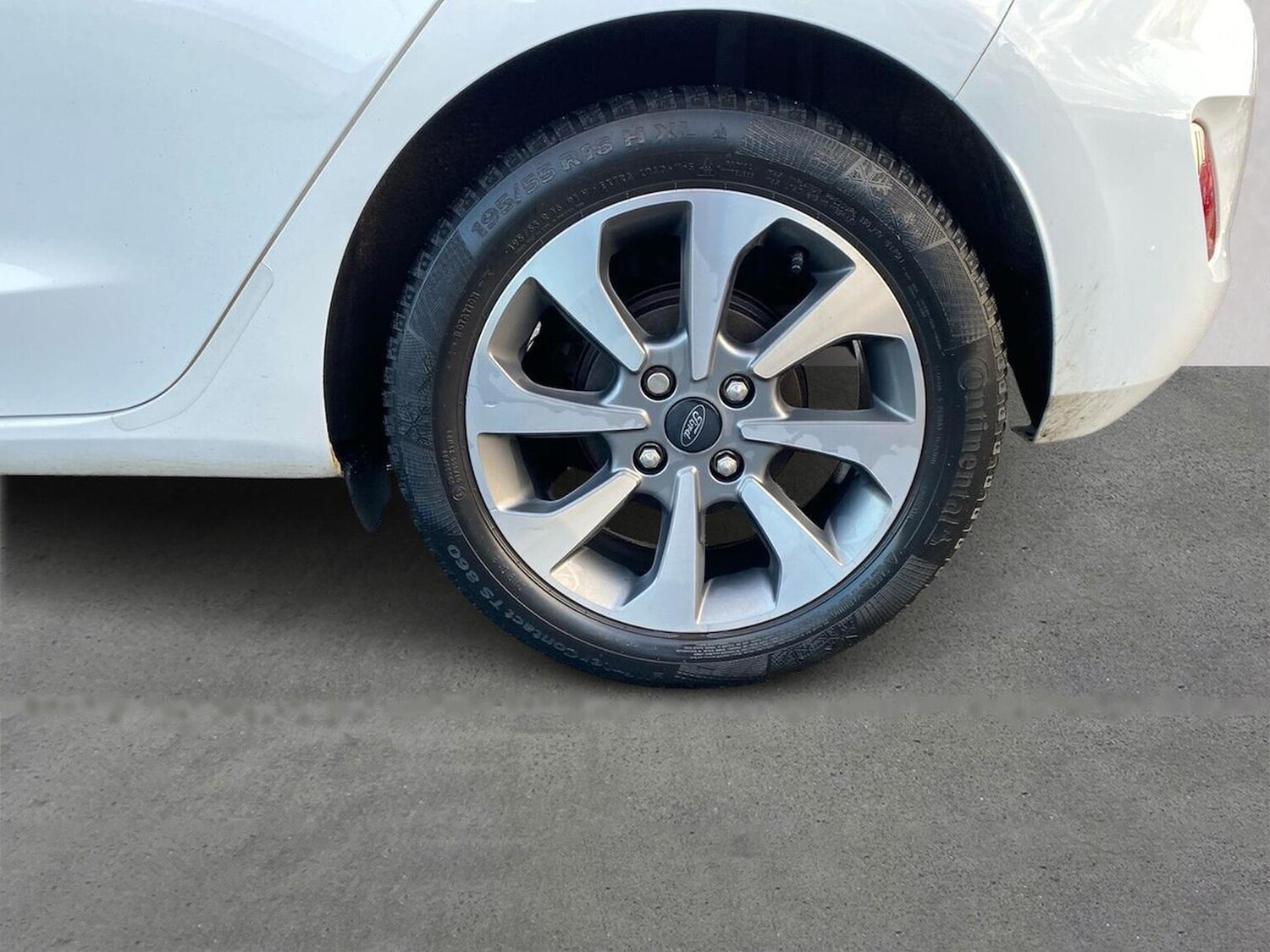 Used Ford Fiesta 2019 for sale - 76536636: Photo 6