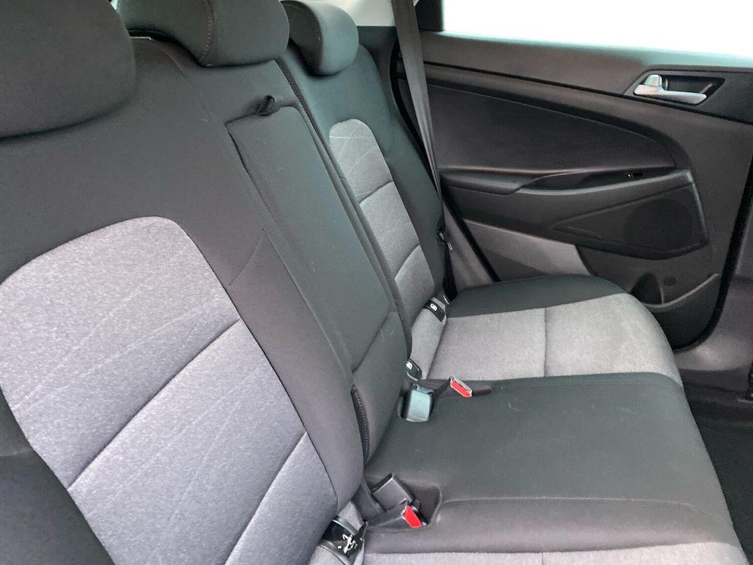 Used Hyundai TUCSON 2018 for sale - 76504995: Photo 16