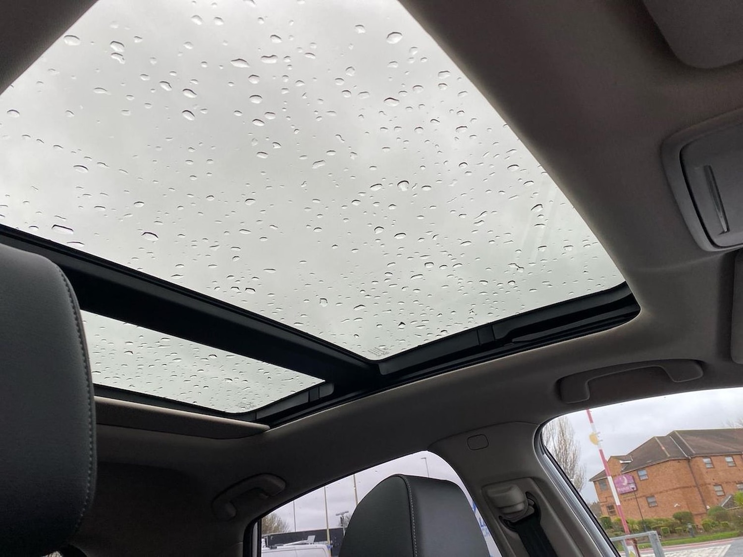 Used Honda Civic 2022 for sale - 76720298: Photo 31