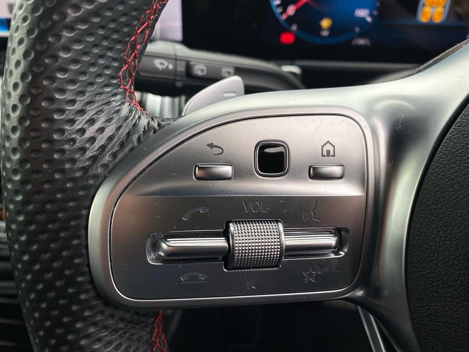 Used Mercedes-Benz GLB 2023 for sale - 76324592: Photo 26