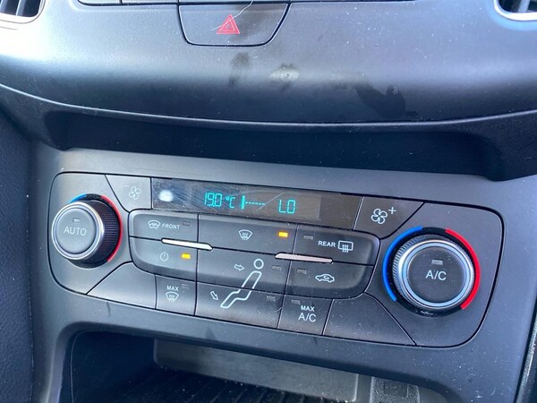 Used Ford Focus 2018 for sale - 76206043: Photo 12