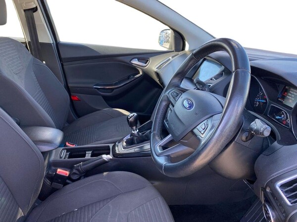 Used Ford Focus 2018 for sale - 76206043: Photo 15