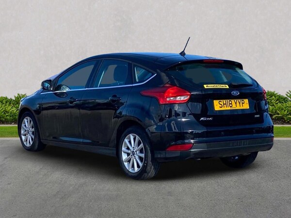 Used Ford Focus 2018 for sale - 76206043: Photo 2