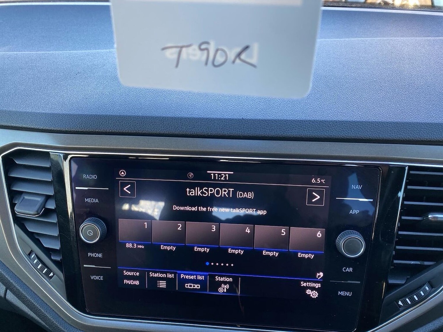 Used Volkswagen T-Roc 2021 for sale - 76651268: Photo 11