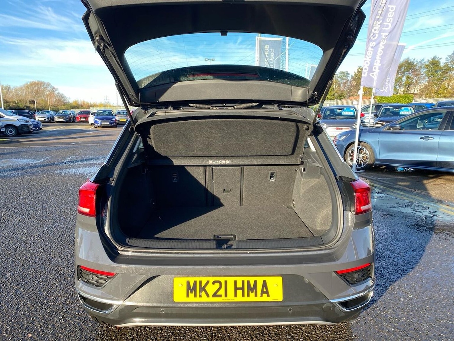 Used Volkswagen T-Roc 2021 for sale - 76651268: Photo 17