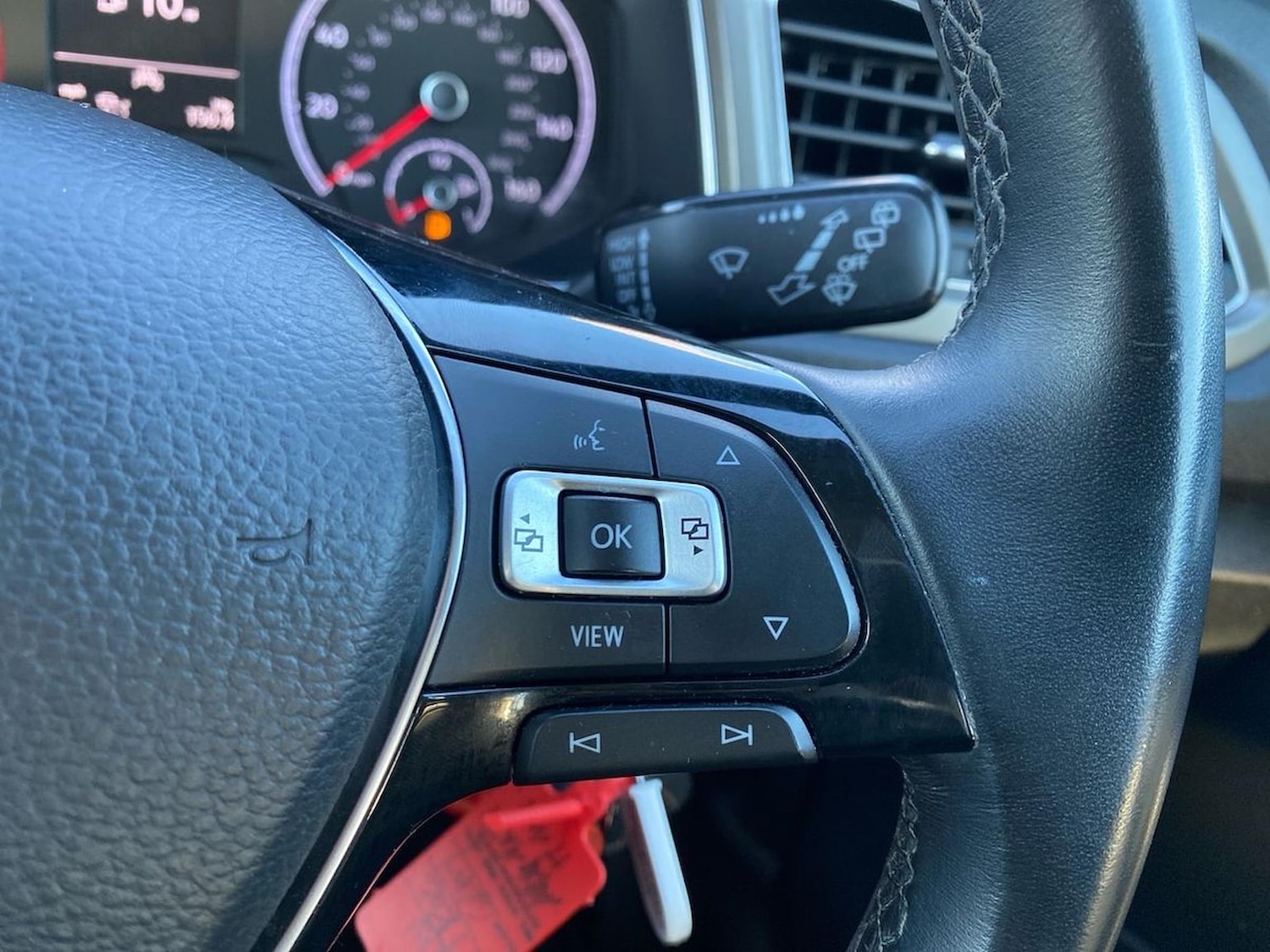 Used Volkswagen T-Roc 2021 for sale - 76651268: Photo 27