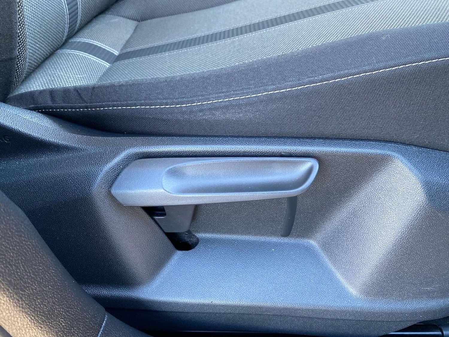 Used Volkswagen T-Roc 2021 for sale - 76651268: Photo 30