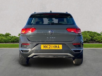 Used Volkswagen T-Roc 2021 for sale - 76651268: Photo