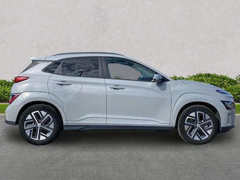 Used Hyundai KONA 2023 for sale - 78531671: Photo